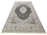 Fine Iranian Gilan carpet 400 x 300 cm - Image 2