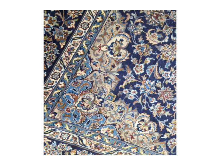 Gorgeous Pre-loved Navy Kashan Carpet 416 x 290cm - Image 7