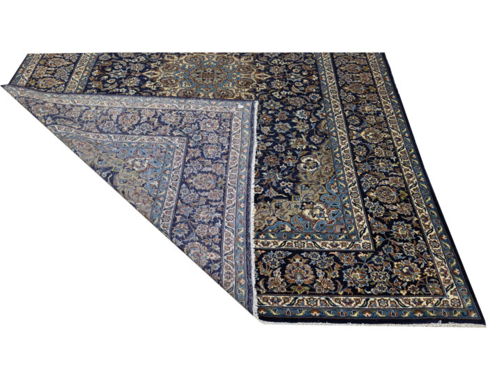 Gorgeous Pre-loved Navy Kashan Carpet 416 x 290cm - Image 6