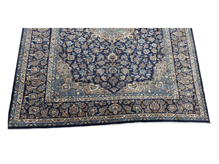 Gorgeous Pre-loved Navy Kashan Carpet 416 x 290cm - Image 5