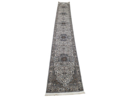 5 Meter Long Passage Runner