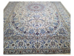 Incredible Hand-knotted woolen Nain Carpet 413 x 300 cm - Image 3