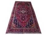 Fine Hand-knotted Bakhtiari Carpet 320 x 216 cm - Image 2