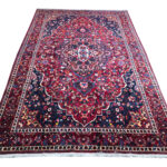 Fine Hand-knotted Bakhtiari Carpet 320 x 216 cm