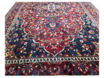 Fine Hand-knotted Bakhtiari Carpet 320 x 216 cm - Image 4