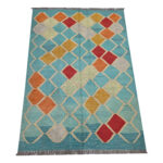 Stunning woolen Handmade Kilim 204 x 153 cm