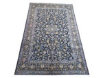 Fine Persian Hand-knotted Kashan Carpet 276 X 190 cm