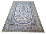 Stunning Hand-knotted Nain Carpet 306 x 194 cm - Image 2
