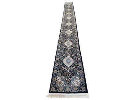 8 Meter Navy Runner