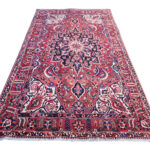 Beautiful Persian Bakhtiari Handmade Carpet 317 x 208 cm