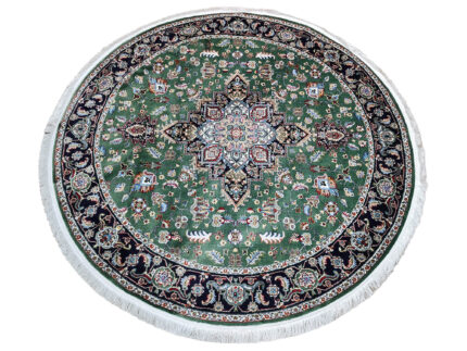 Green Round Carpet