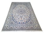 Beautiful Pre-loved Hand-knotted Woolen Nain Carpet - 412 X 293 cm