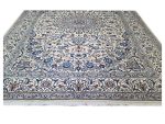 Beautiful Pre-loved Hand-knotted Woolen Nain Carpet - 412 X 293 cm - Image 2