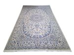 Beautiful Pre-loved Hand-knotted Woolen Nain Carpet - 412 X 293 cm - Image 5