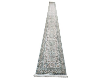 8 Meter Long Runner Carpet - Color: Beige and Green