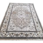 Beautiful Vintage Style Carpet 340 x 240 cm