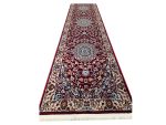 Stunning red Persian design Kashan Carpet –  800 x 80 cm - Image 4