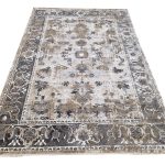 Stunnning Vintage Style Machine Made Carpet 290X200 cm